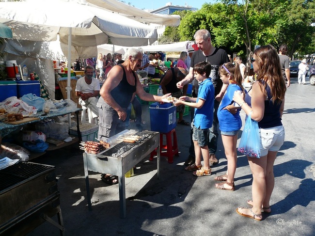 Street market locations in Crete's main towns