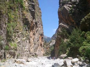 Hiking through the Samaria Gorge - all necessary information