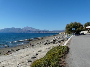 Kalamaki holiday resort at the fine sandy Komos beach
